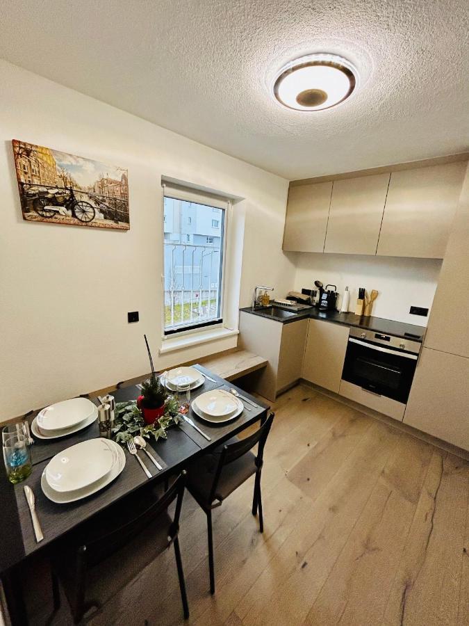 Idyllische Suite In Zentrumsnaehe Mit Parkplatz Top 1 Gmunden Exteriör bild