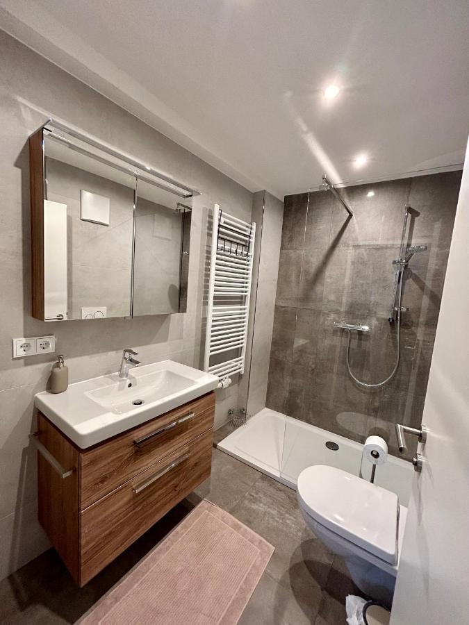 Idyllische Suite In Zentrumsnaehe Mit Parkplatz Top 1 Gmunden Exteriör bild